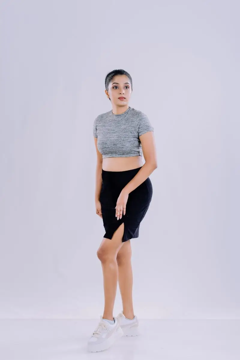Round Neck Rib Crop Top