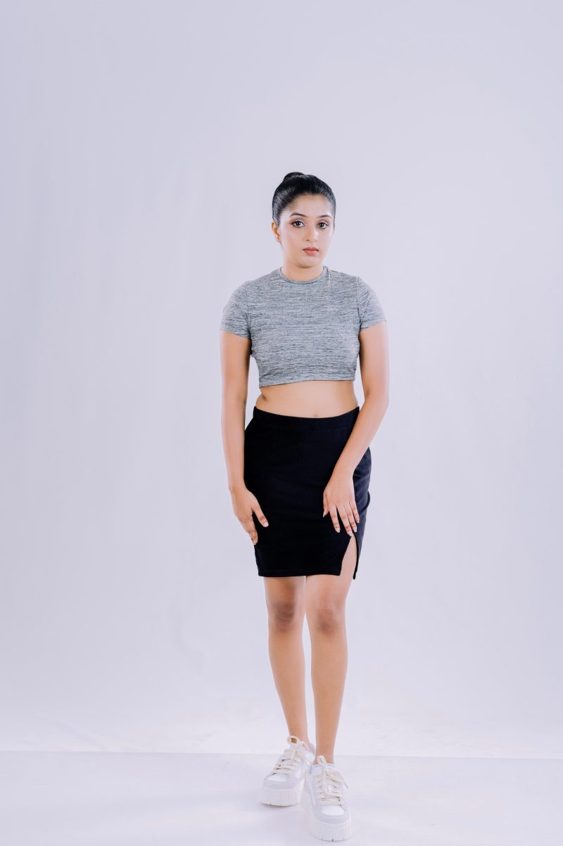 Round Neck Rib Crop Top - Image 4