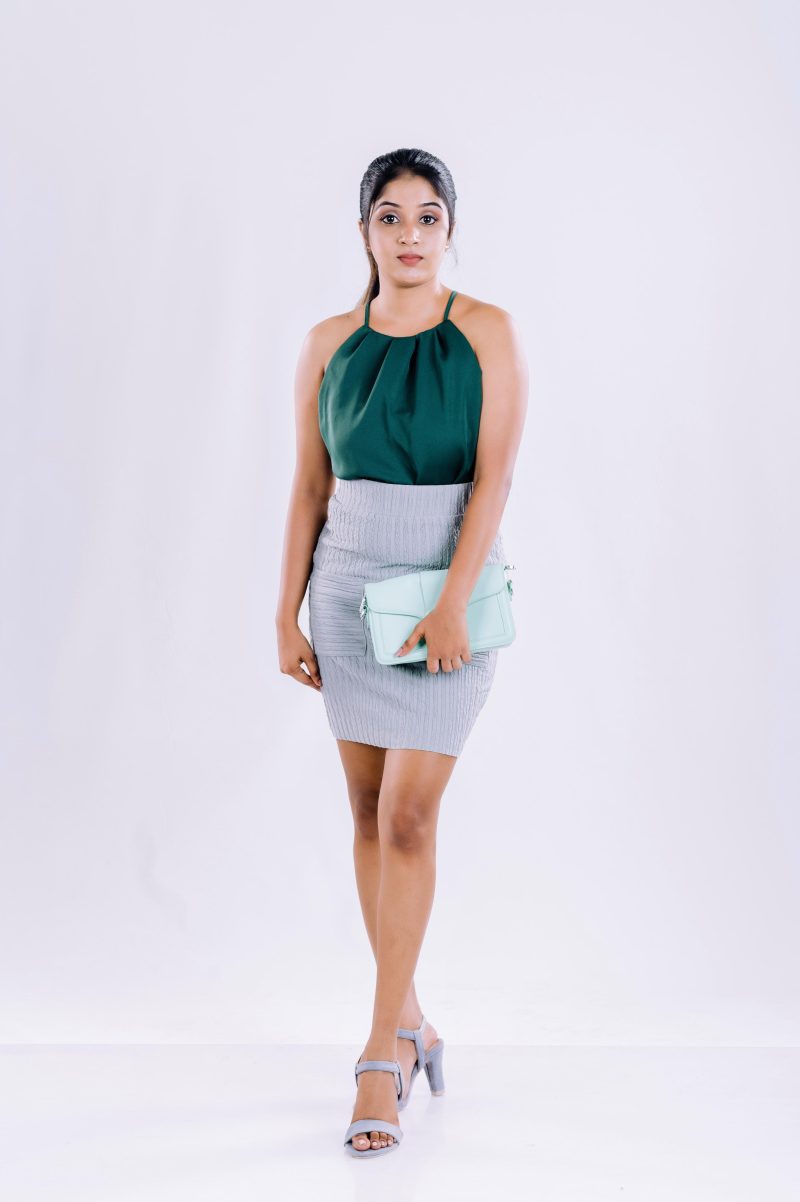 Sleeveless pleated tank top - Image 3