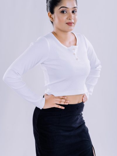 White Ribbed Kint Crop Top
