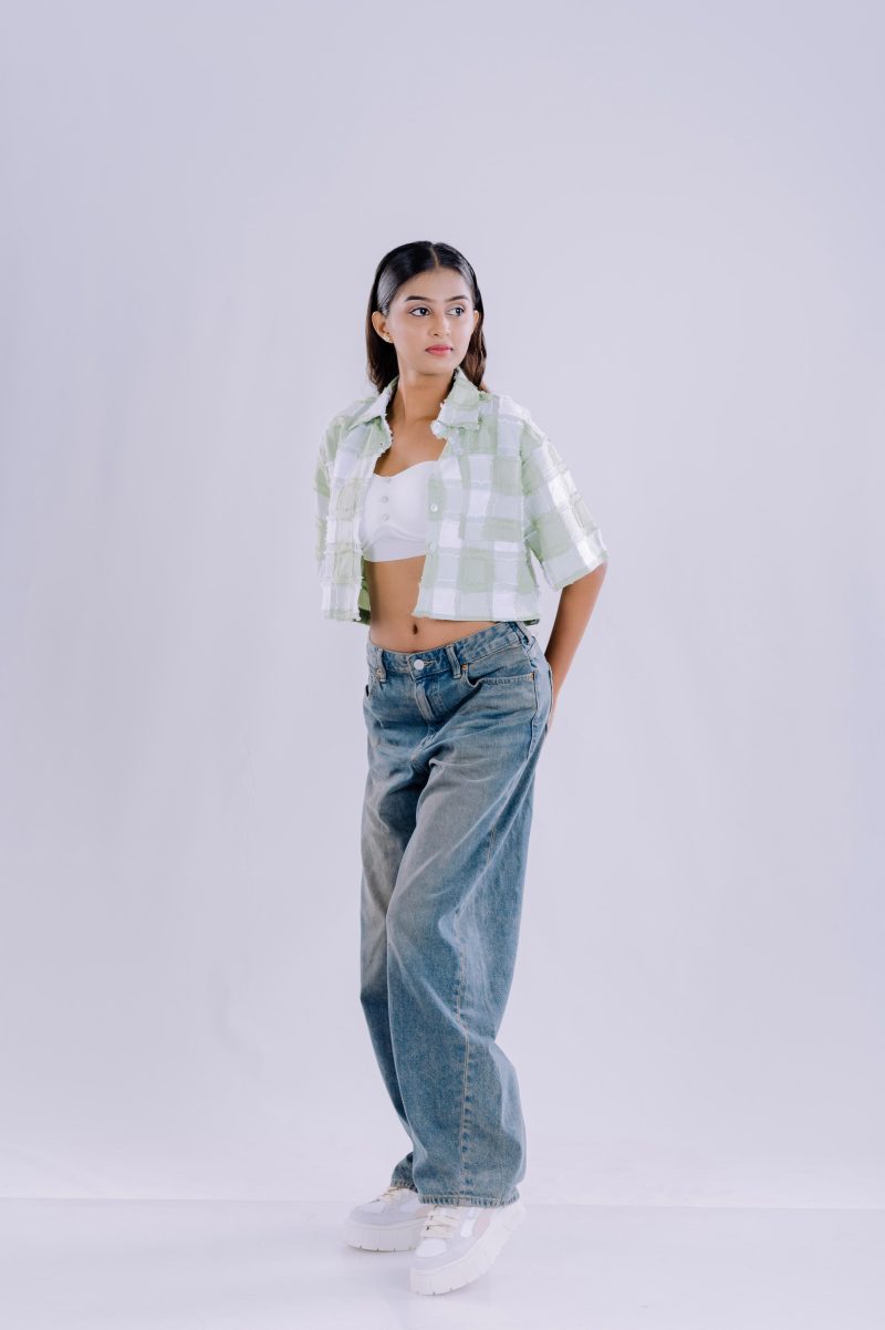 Short Sleeve Crop Shirt